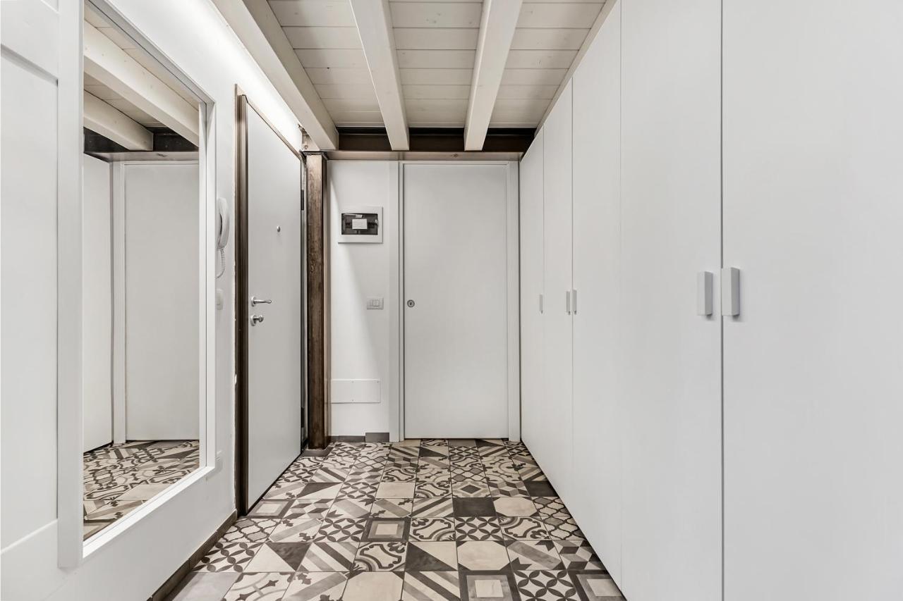 Loft Spritz Nel Centro Di Milano, Via Sottocorno, Porta Vittoria Apartment Bagian luar foto